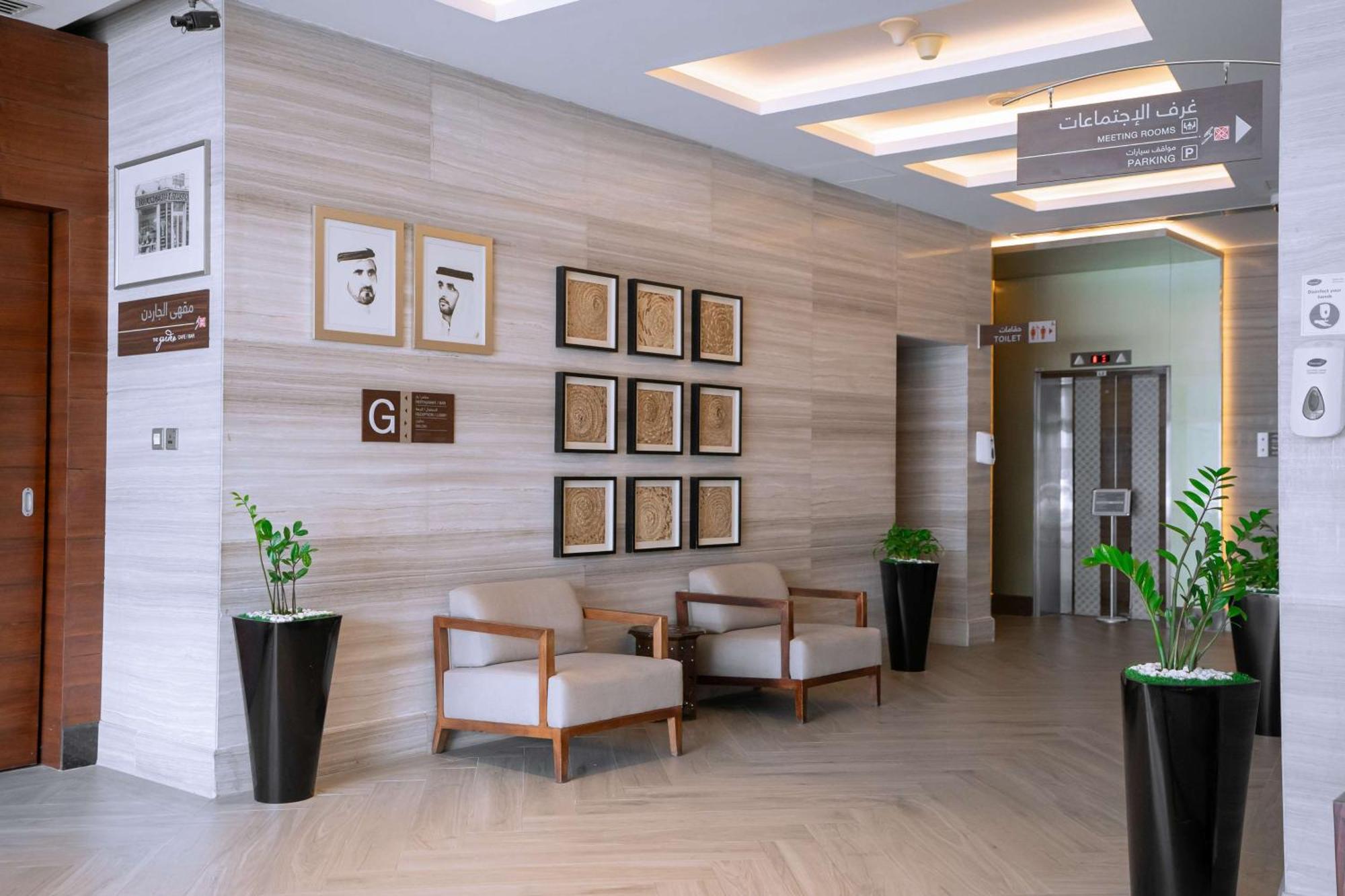 Hilton Garden Inn Dubai Deira Eksteriør billede