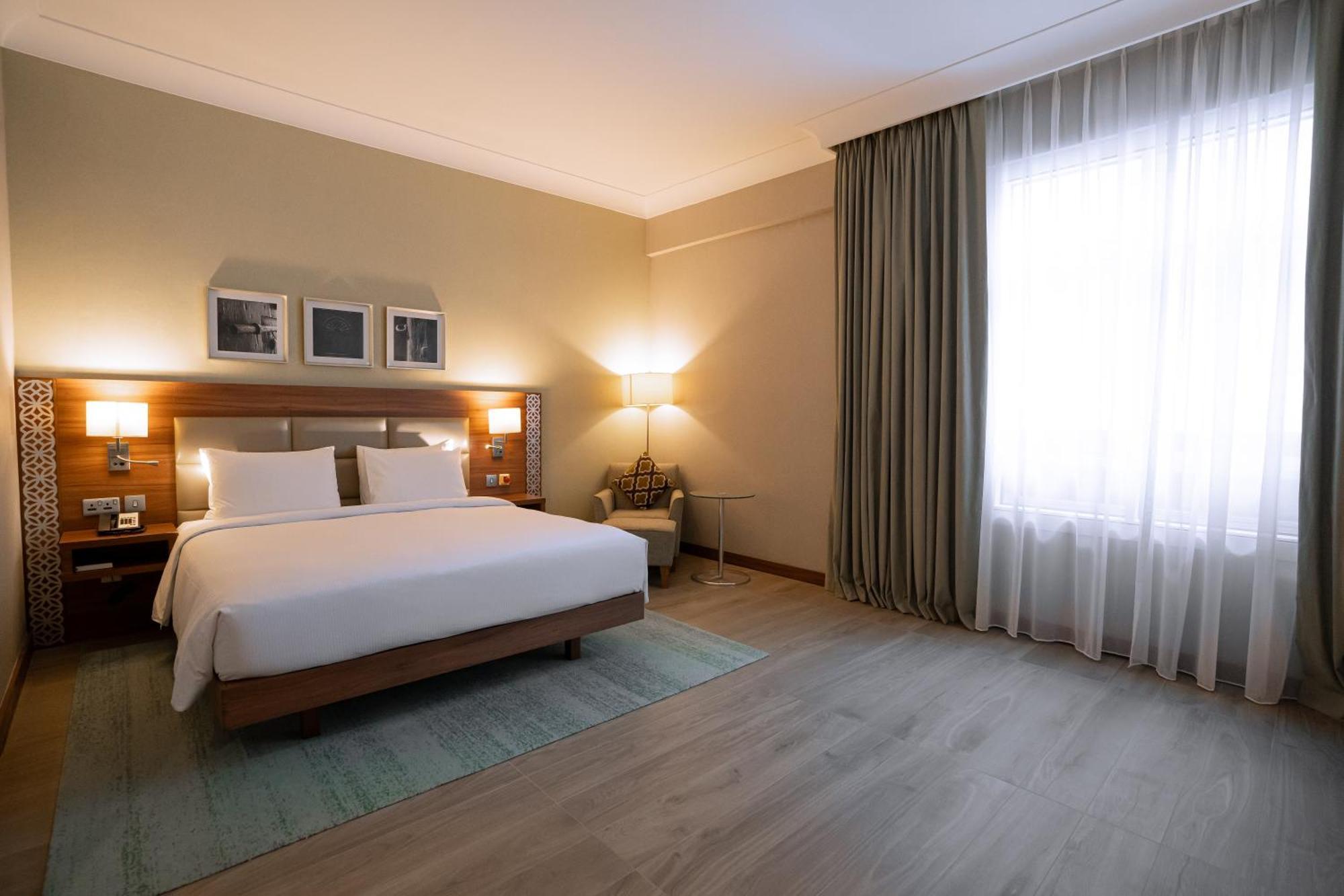 Hilton Garden Inn Dubai Deira Eksteriør billede